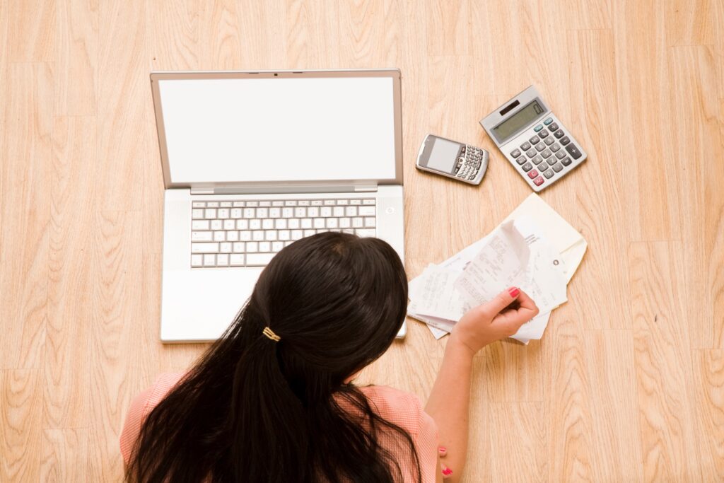 Managing Spending While Studying in the UK